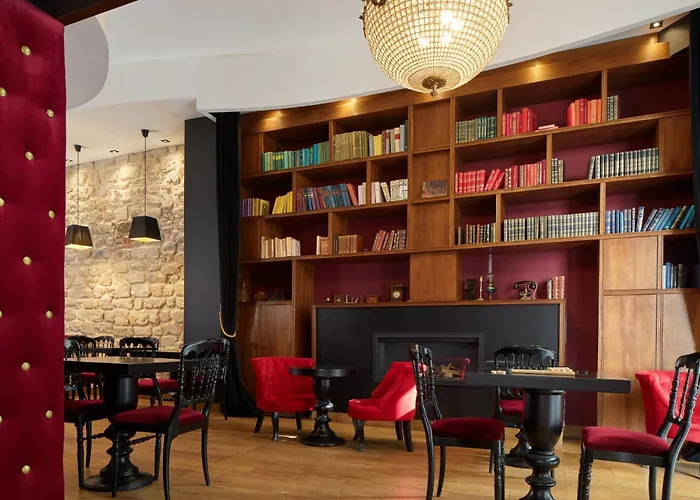Hotel Les Theatres Paris
