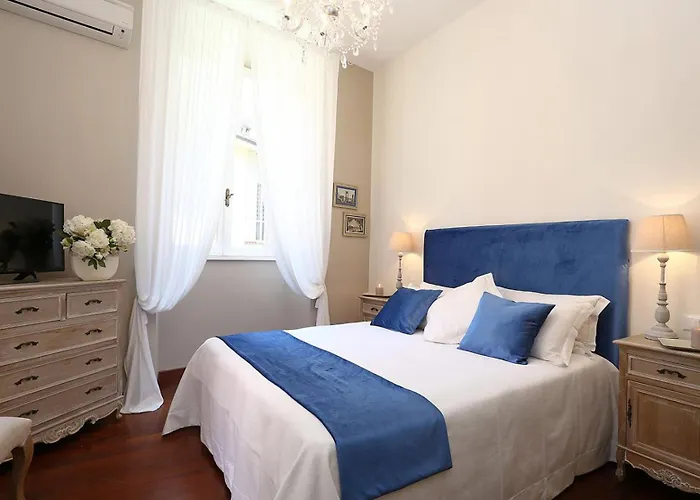 Avignonesi Suites - CA Domus Collection Roma