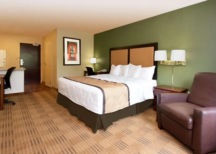 Extended Stay America Select Suites - Atlanta - Clairmont Chamblee