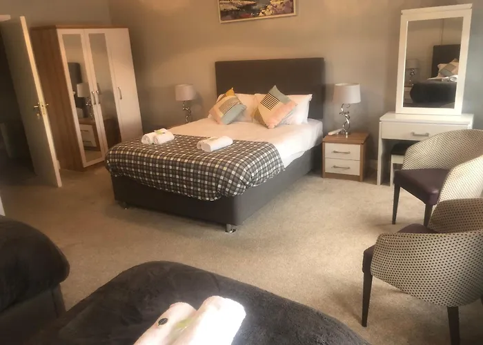 The Bowers Bar & Restaurant Hotel Ballinrobe