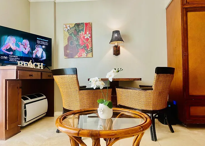 Aloha Gem Studio - 2 Bed With High Speed Wifi - Luana Waikiki Hotel & Suite 917, 2045 Kalakaua Avenue Hi 96815 Honolulu