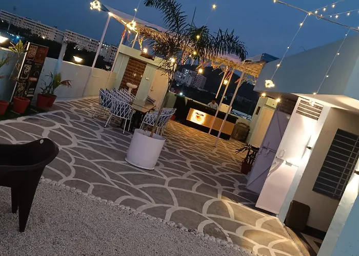 Hotel Laakhan By Ghumo Udaipur