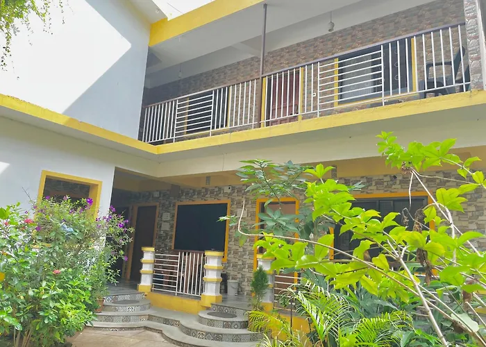 St. Anthony Guest House. Anjuna