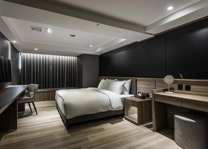 Autumn Willow Hotel Taichung