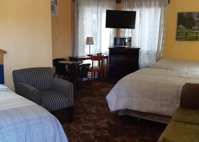 Pine Grove Motel Sault Ste. Marie