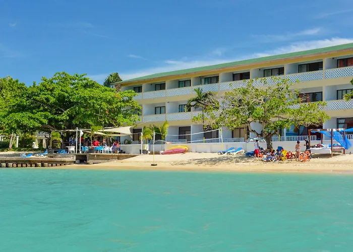 Sand And Tan Beach Hotel Ocho Rios
