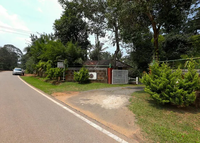 Bovera Orchards Coorg By Luxdens Hotels Virajpet