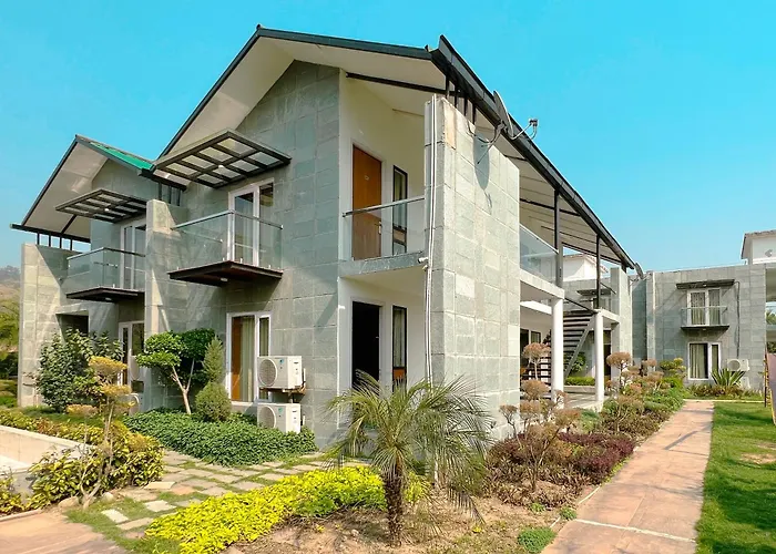 The Cloyster Resort And Spa Ramnagar 