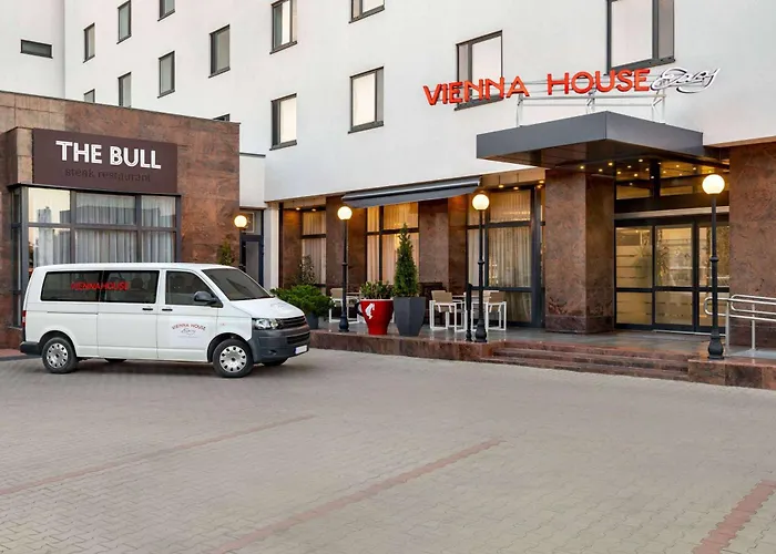 Vienna House Easy By Wyndham Bucharest Airport Hotel Otopeni