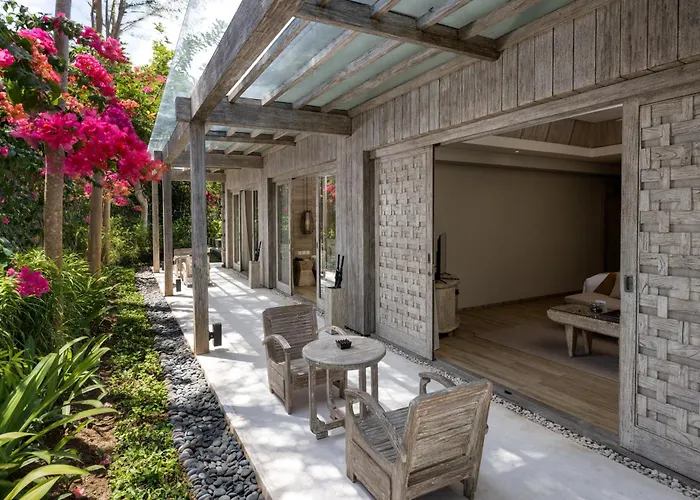 Hotel Cross Bali Breakers Jimbaran