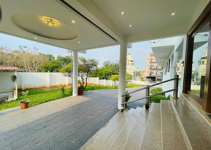 Zeke Hotels Bangalore