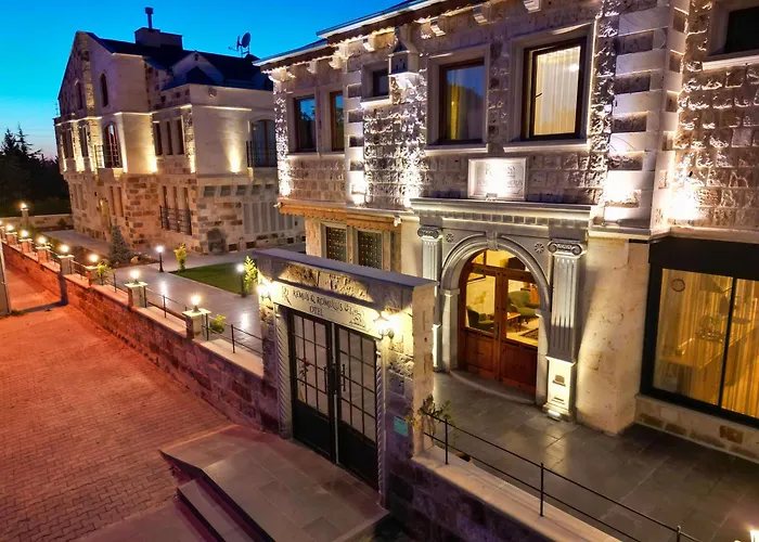 Remus Romulus Cappadocia Otel Uçhisar