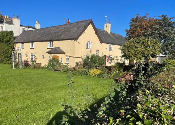 Oakenholt Farm Bed And Breakfast Flint