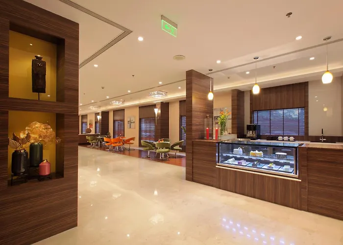 Distrikt 9 Hotel Palakkad