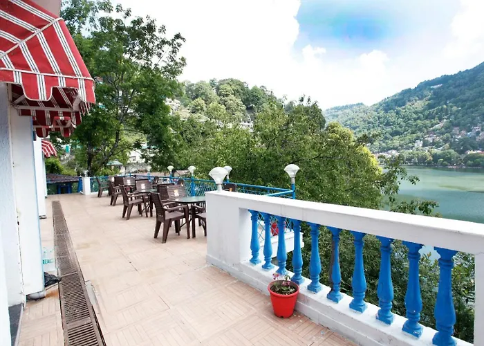 Manu Maharani Regency Hotel Nainital