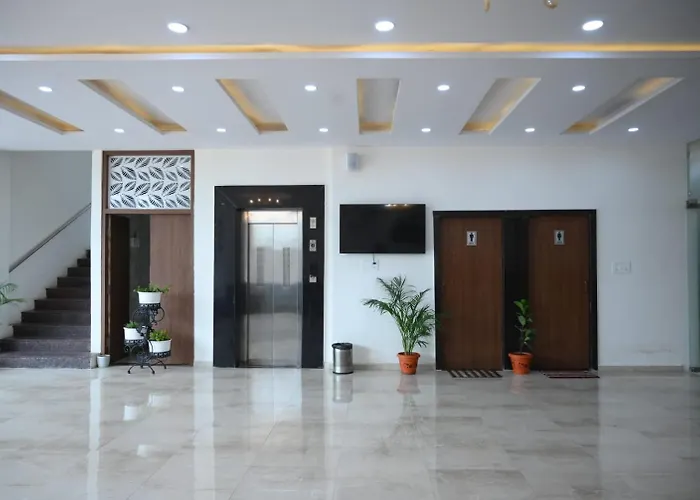 Hotel Satkar International Chhindwara