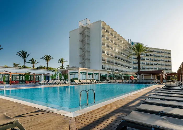 Alua Illa De Menorca Hotel S'Algar
