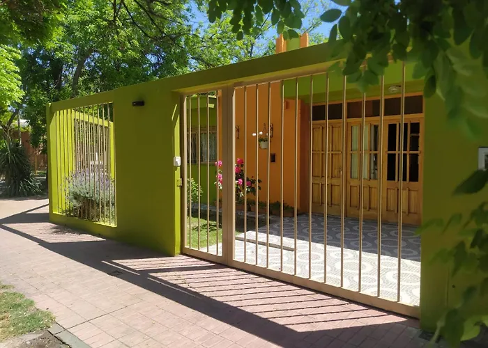 Hostel De La Tana San Rafael 