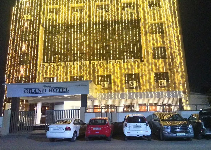 Lumbinis Grand Hotel Kalaburagi