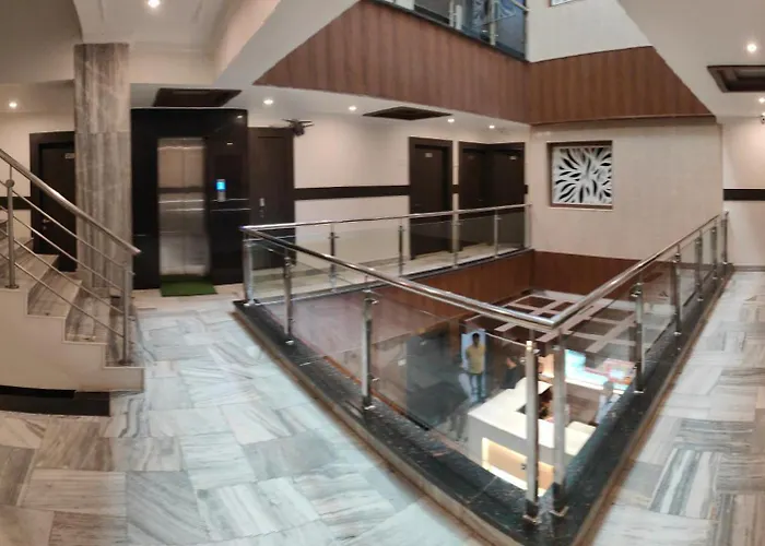 Hotel Krishna Katra 