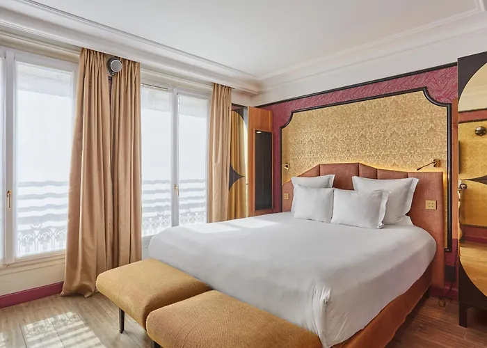 Idol Hotel París