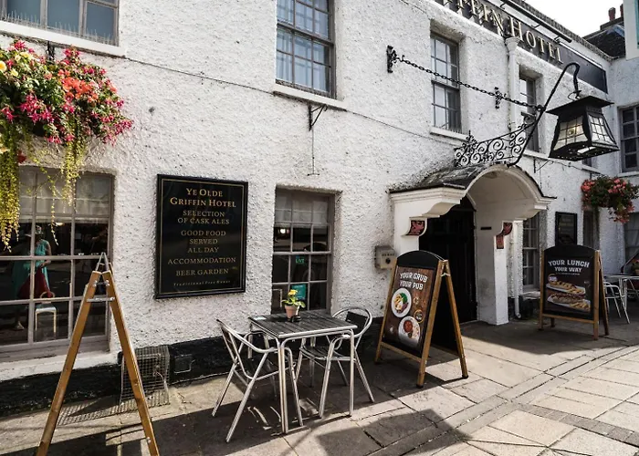 Ye Olde Griffin Hotel March