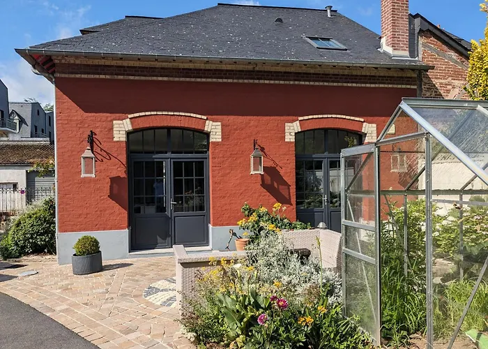 Hotel et Spa Le Lion d'Or Pont-Évêque