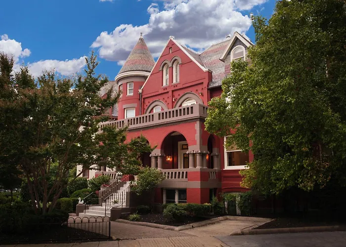 Swann House Bed and Breakfast Washington