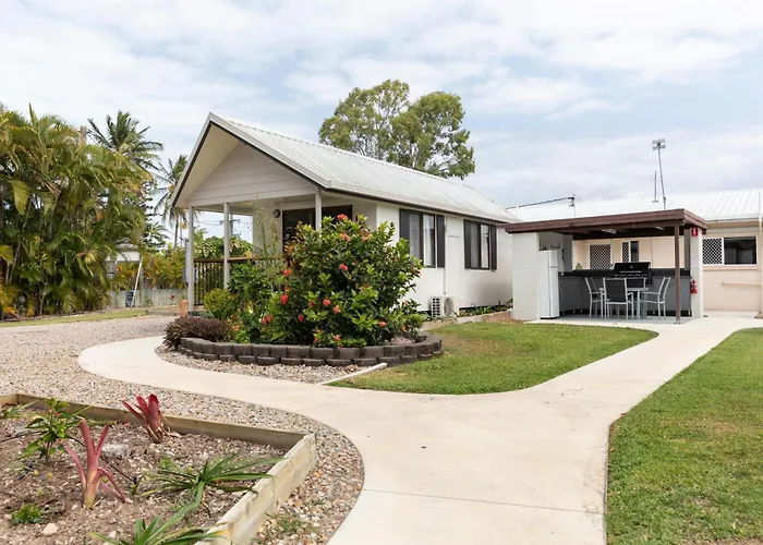 Palm View Holiday Apartments Bowen