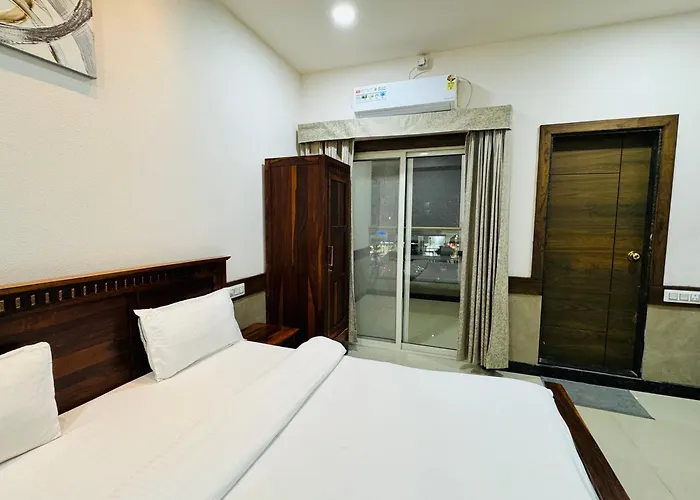 Hotel Tirth By Sonu'S Ujjain