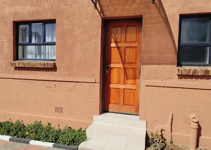 Emperor Lodge And Tours Germiston