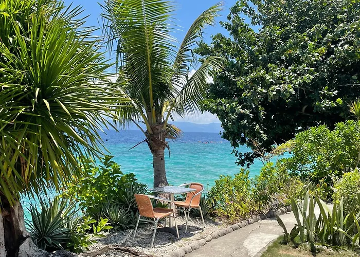 Tipolo Beach Resort Moalboal