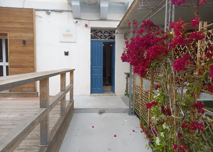 Cresta Beach Studios Saint Julian's