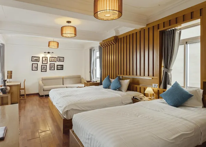 Hanoi Central Park Hotel
