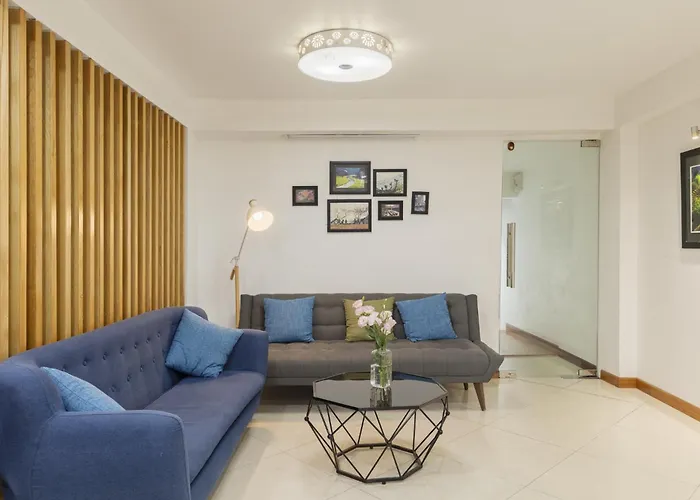 Hanoi Central Park Hotel
