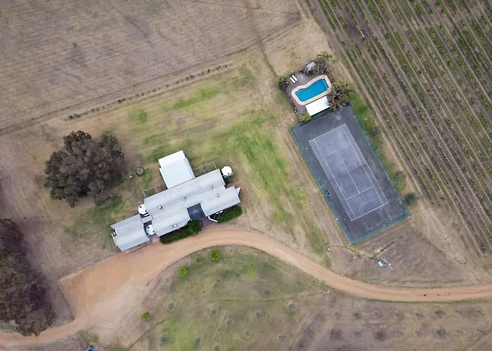 Ironbark Hill Estate Hotel Pokolbin