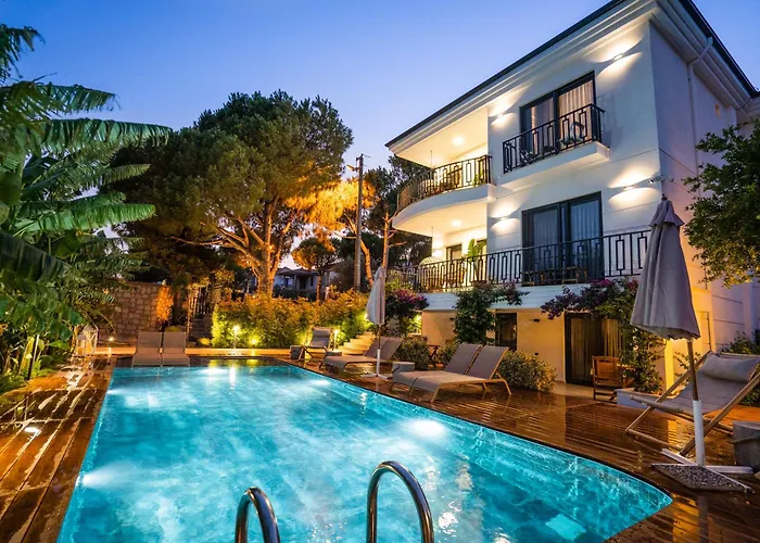 Cunda Pier Otel Ayvalı