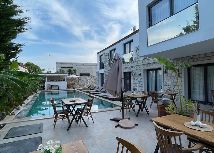 Trina Talles Hotel Alacati - Luxury Design Adult Only