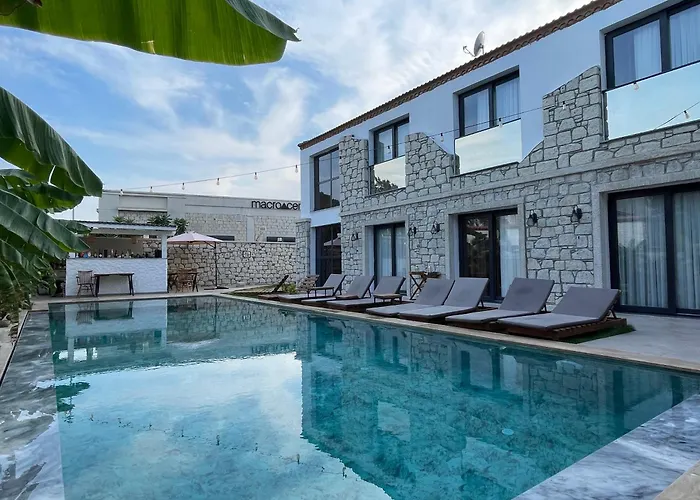 Trina Talles Hotel Alacati - Luxury Design Adult Only