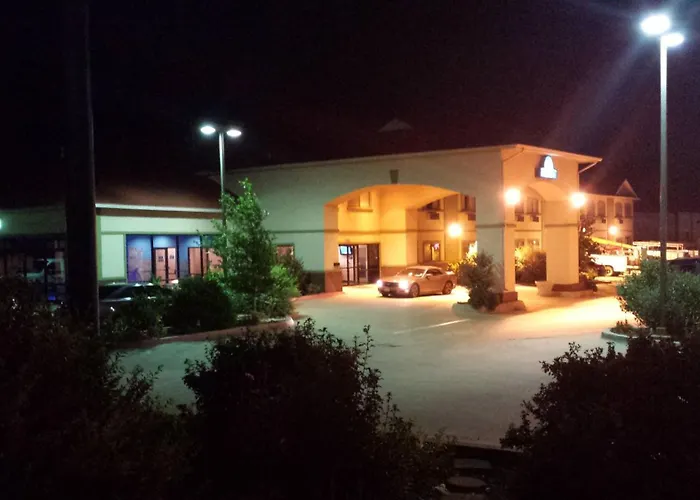 Days Inn By Wyndham Childress