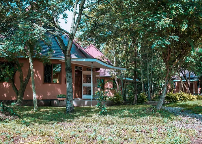 Charming Bungalows Mwanza
