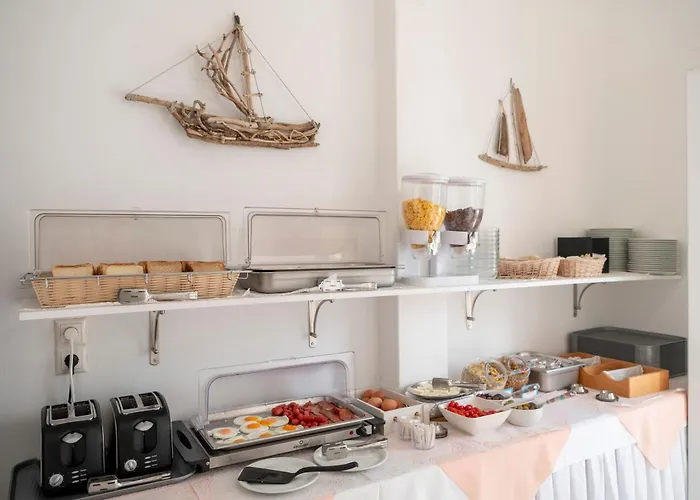 Ayeri Hotel Parikia 