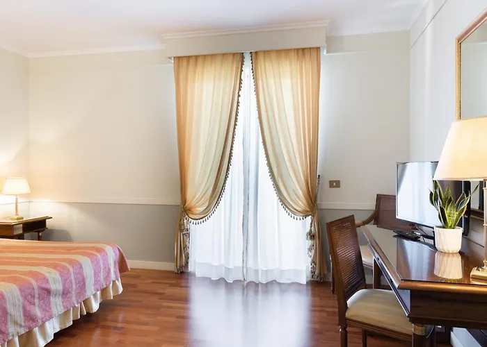 Hotel Tuder Todi