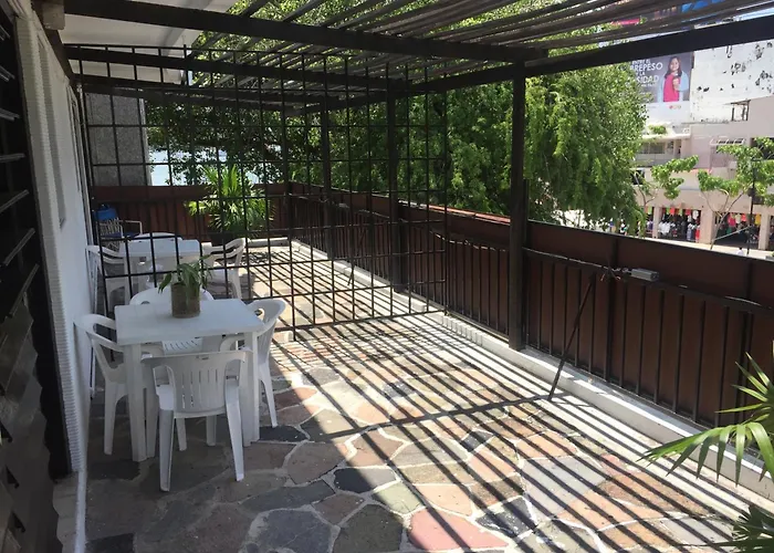 Hotel Zocalo Abuelos Acapulco