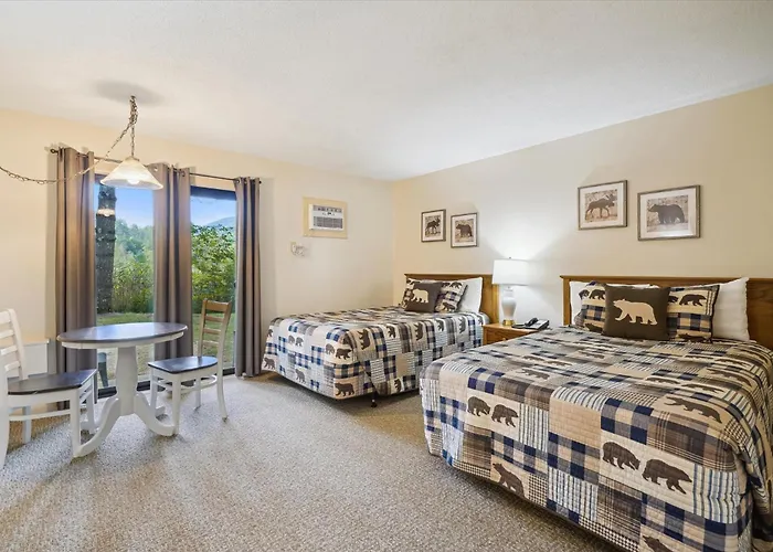 Cedarbrook Hotel Room W/2 Doubles 101 Killington
