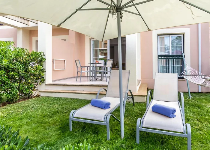 Aparthotel Zafiro Menorca Cala'N Bosch 