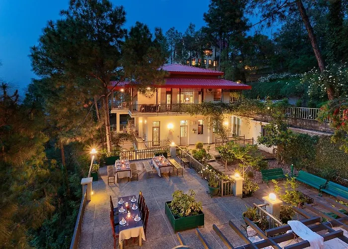 7 Pines Kasauli Hotel