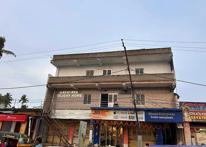 Flagship Gayatri Holiday Home Puri