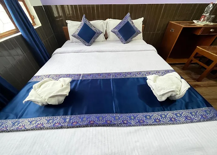 Family Guest House Varanasi