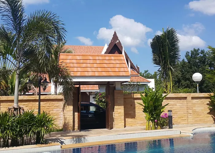 Vip Chain Resort Pool Villa Ban Phe